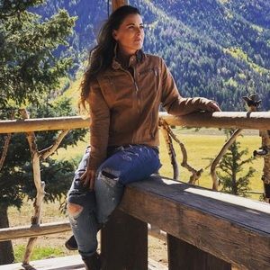 Meet your Posher, Michelle